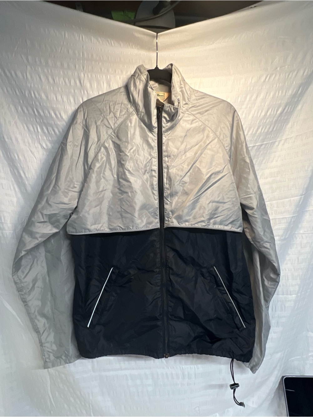 LL Bean  Gray and Black Windbreaker Jacket - Men's